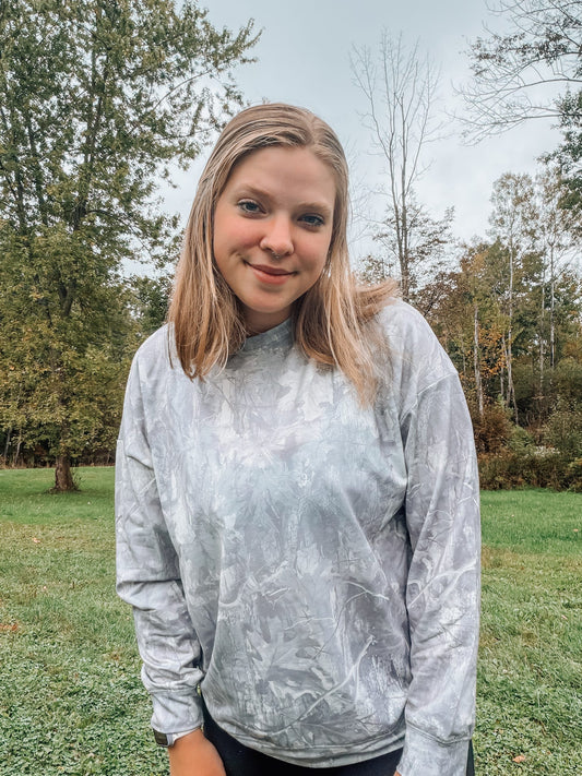 Adult Lightweight Pullover • Gray Camo