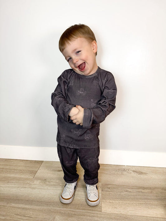 LG MONSTER TRUCKS 2.0