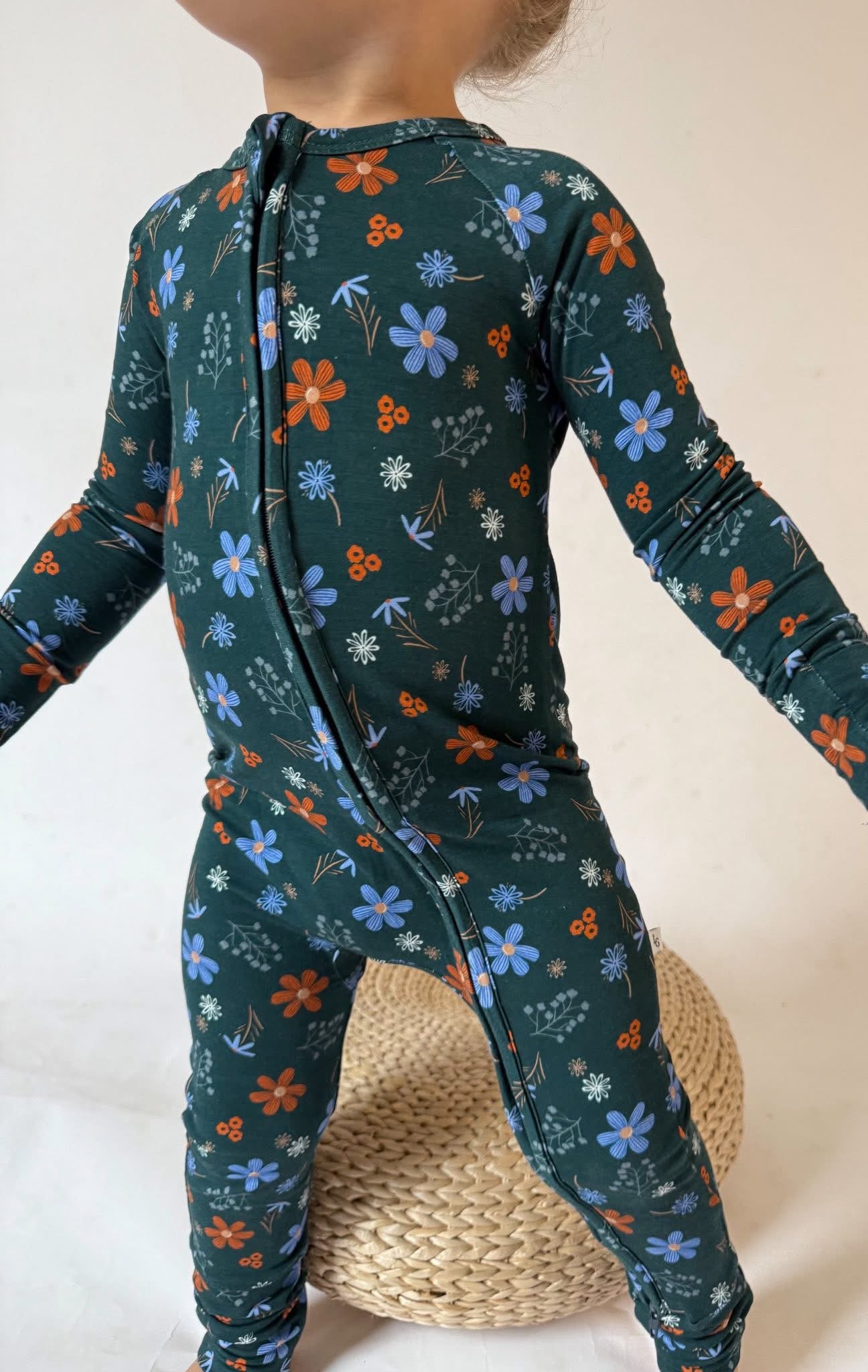 MIDNIGHT GARDEN • BAMBOO ZIPPY