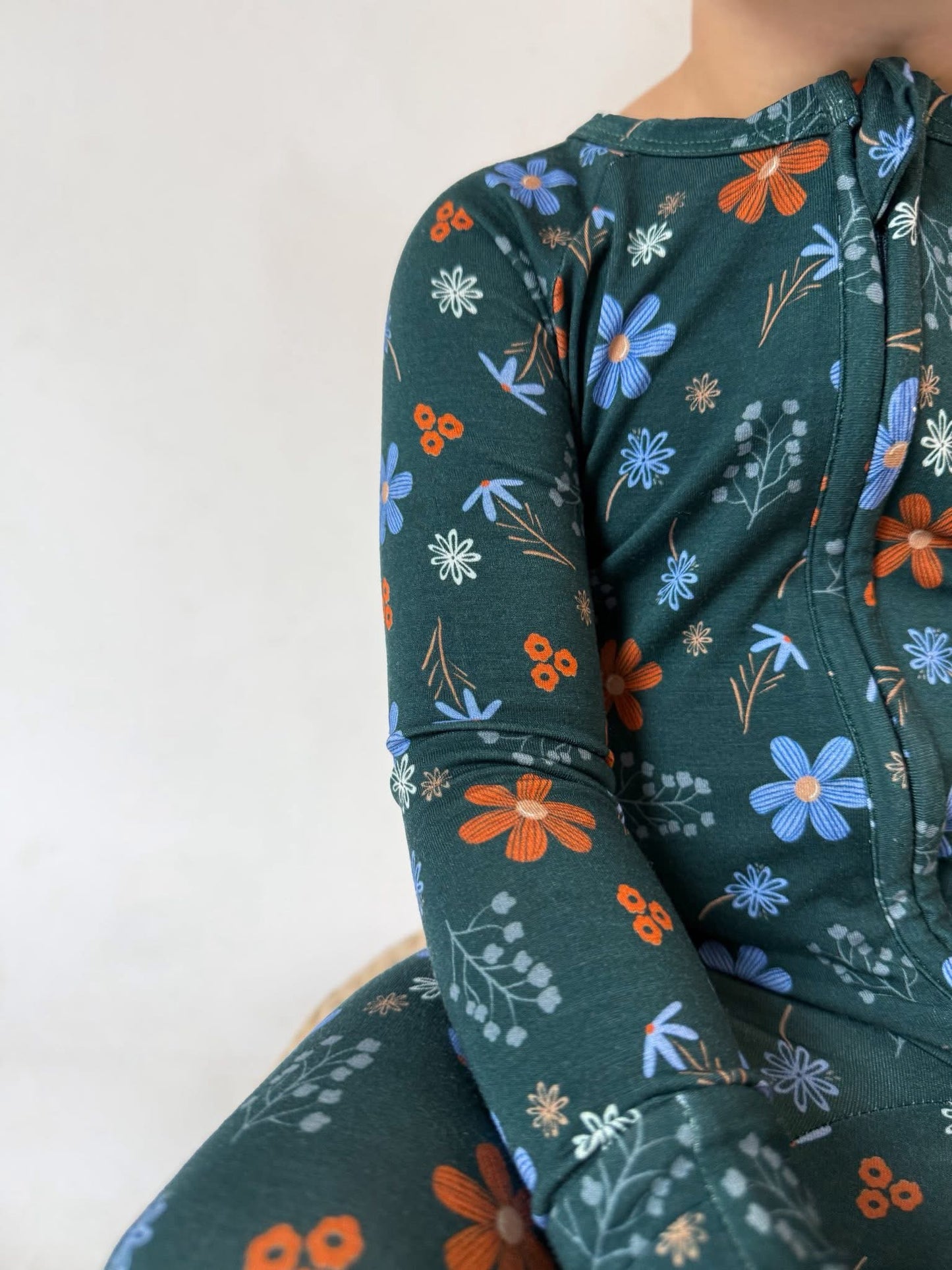 MIDNIGHT GARDEN • BAMBOO ZIPPY