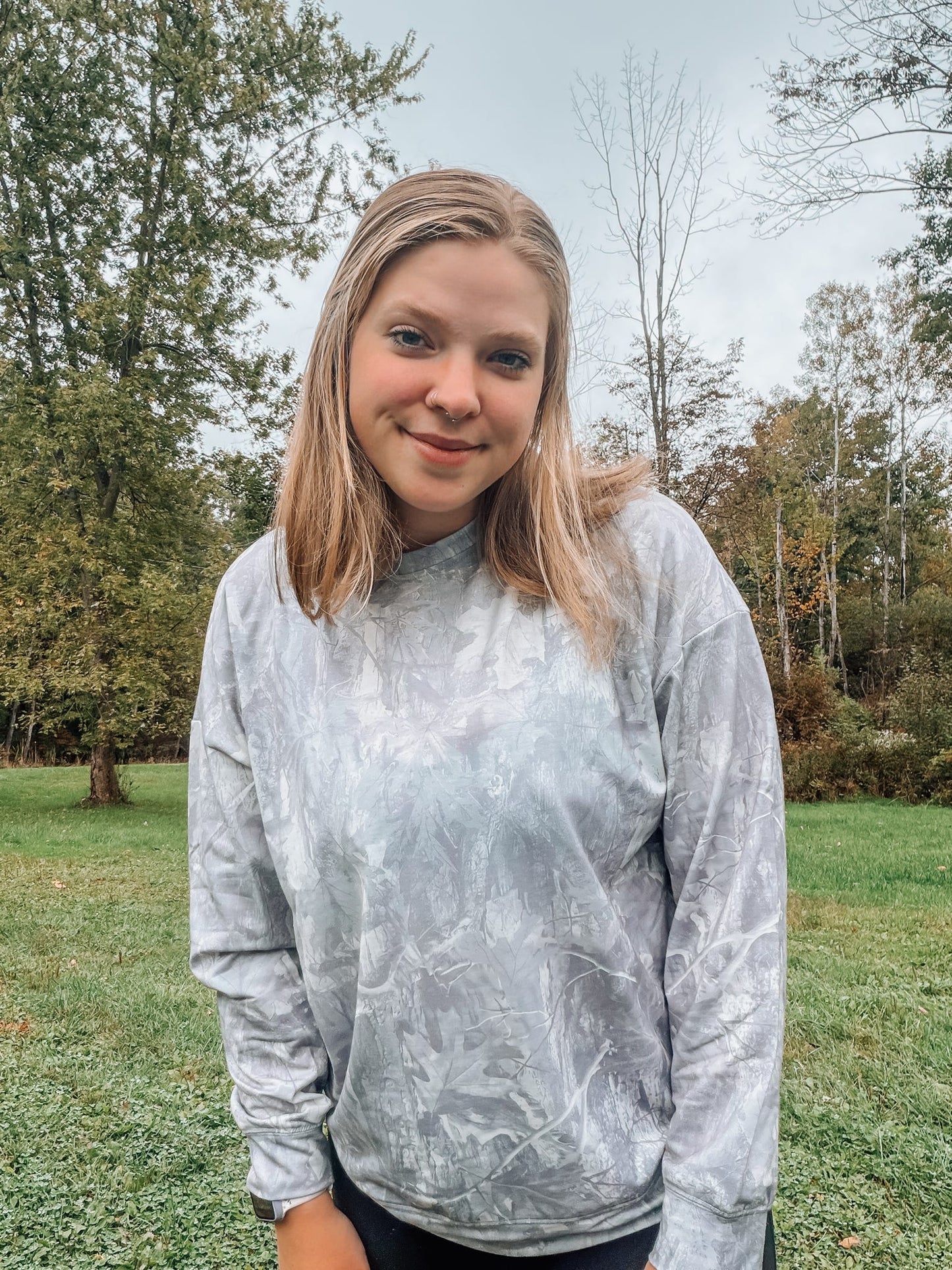 Adult Lightweight Pullover • Gray Camo